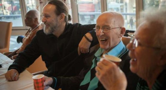 Adelheid Roosen en Hugo Borst maken televisieserie over dementie: In De Leeuwenhoek 